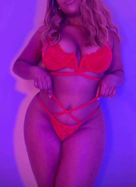 Squirting Angel🇸🇳