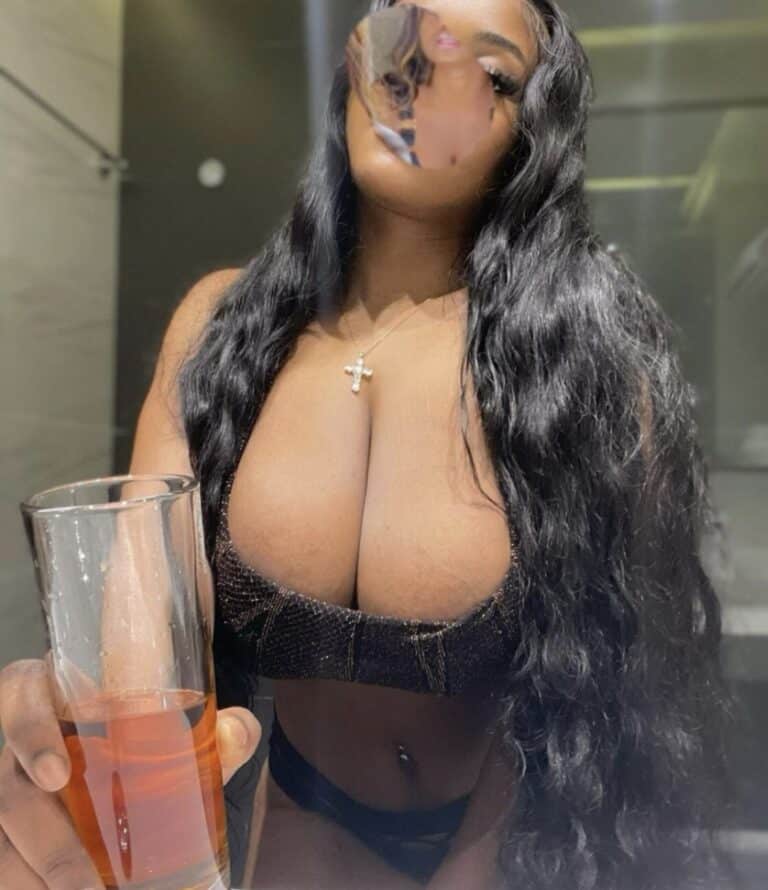 Brenda🇳🇬