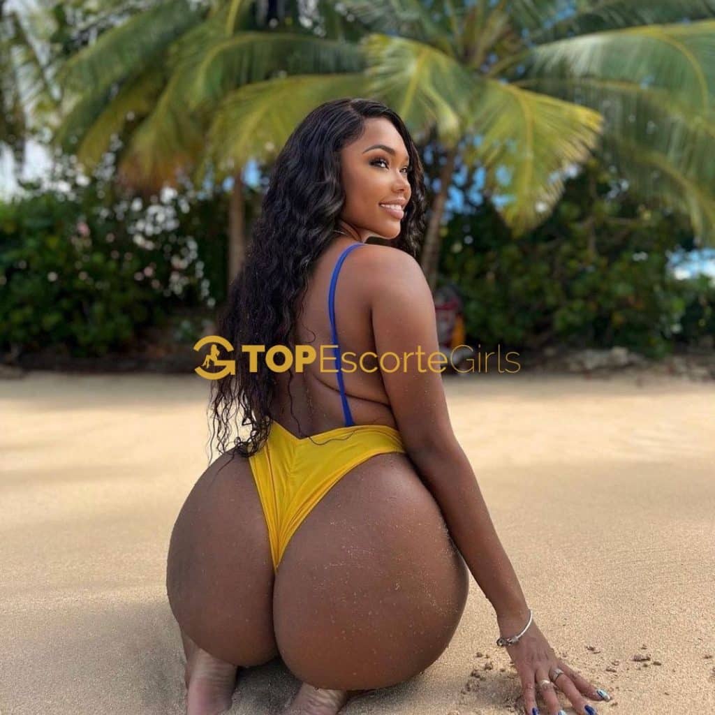 Brianna🇸🇳