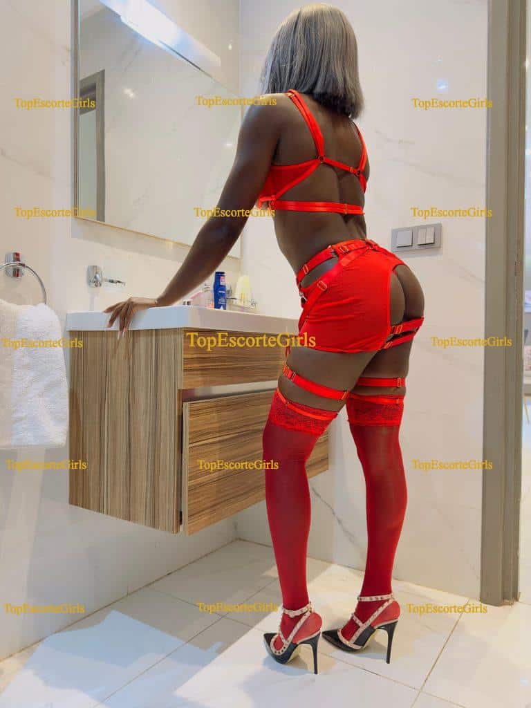 Anamaria🇹🇿