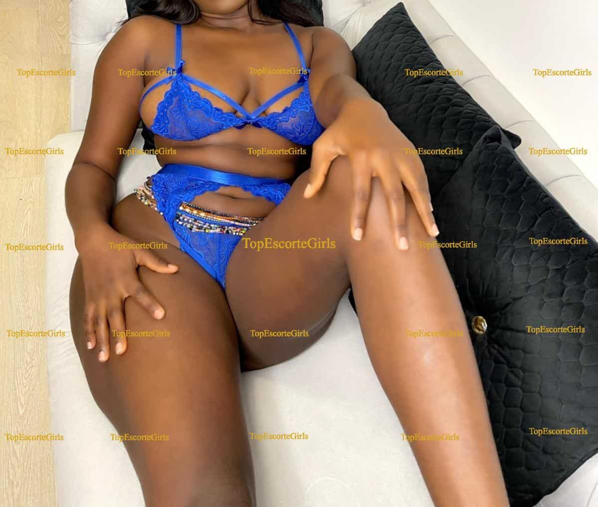 Oumaima🇸🇳