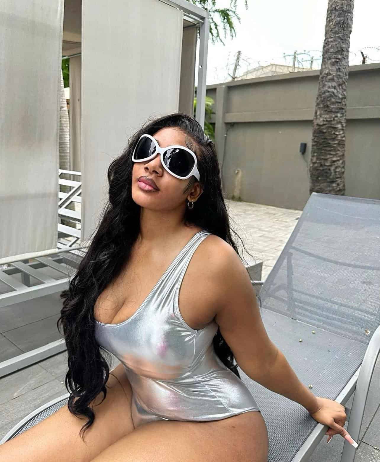 Emily🇸🇳