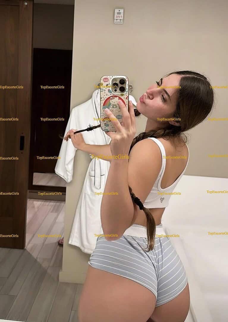Layla🇲🇦