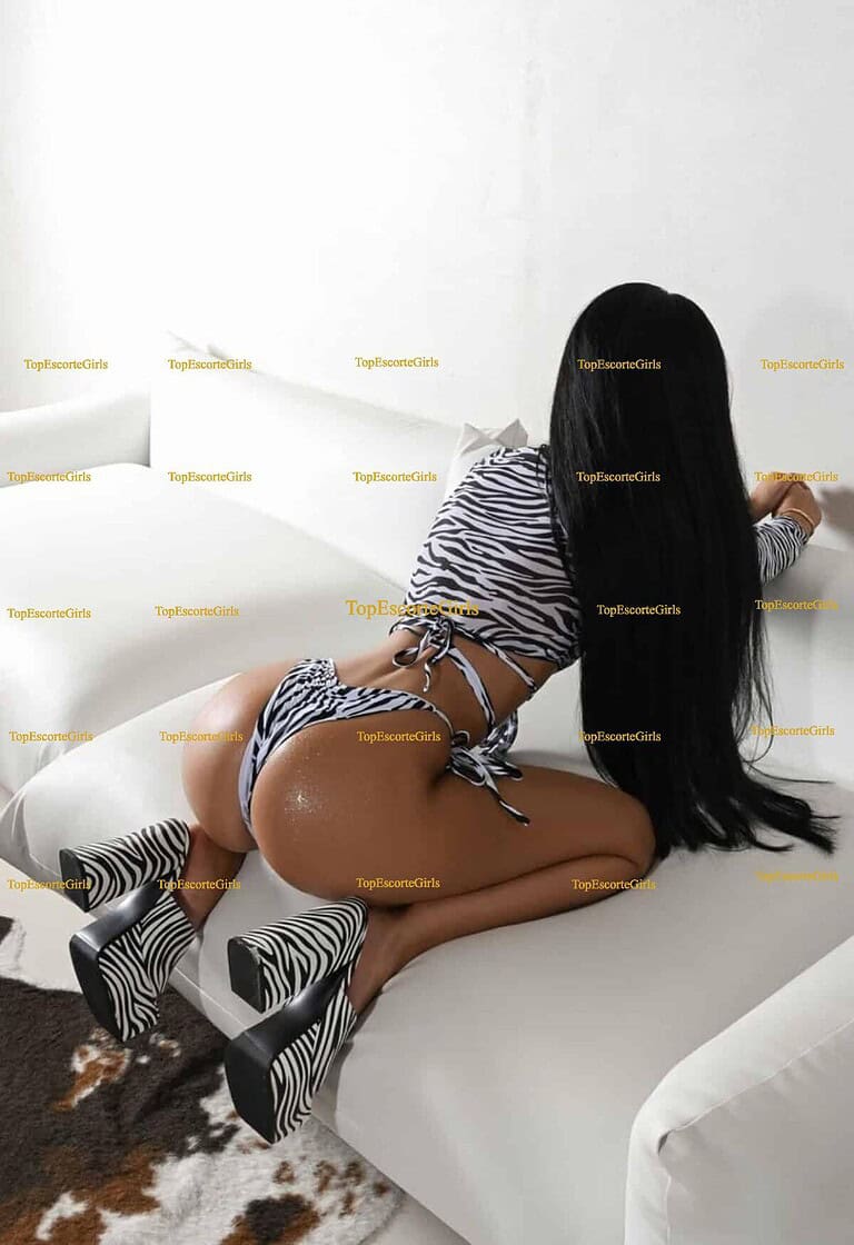 Niki🇦🇪