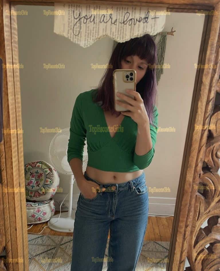 Naomie
